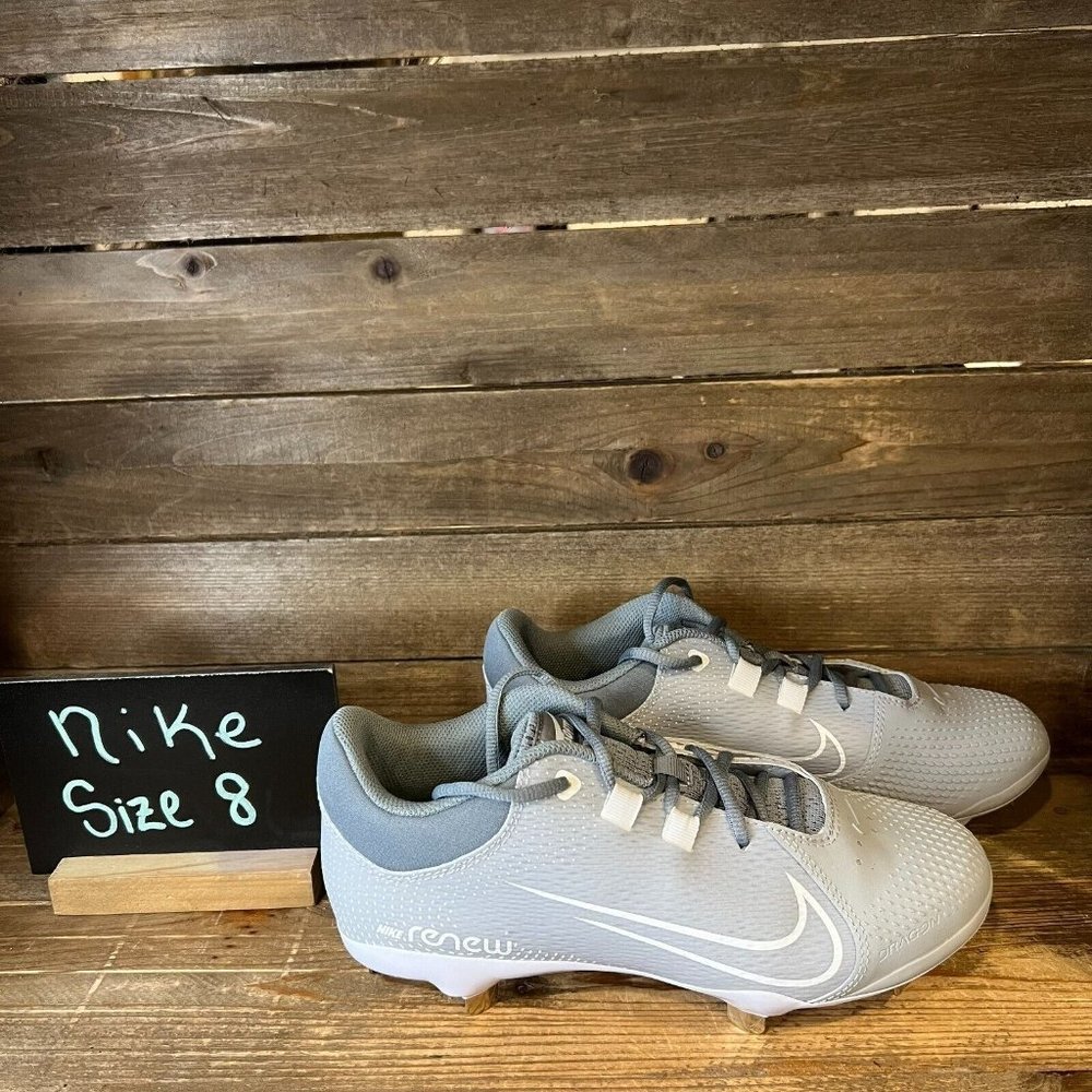 New Womens Nike Renew Hyperdiamond 4 CZ5920-012 Gray White Softball Shoes Size 8